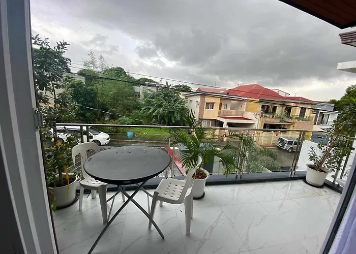 Homestay Greenview Executive Village #1 *